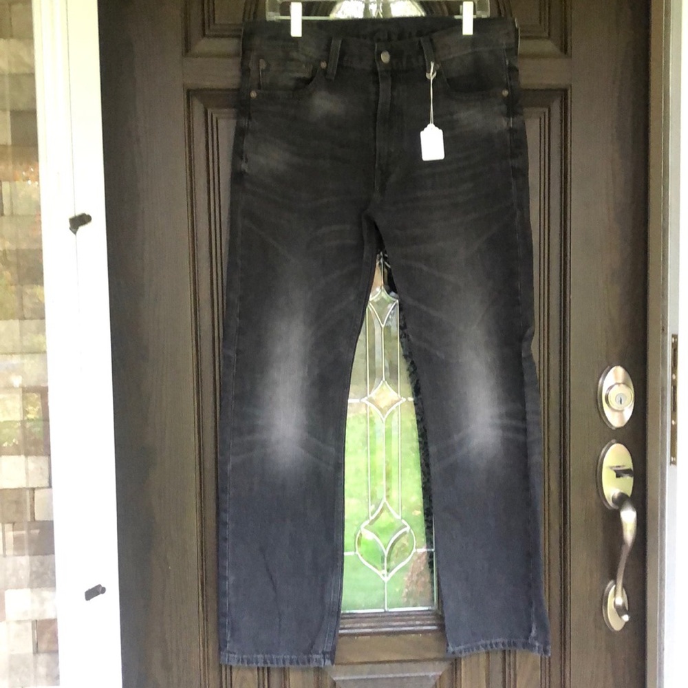 Men’s Levi’s 513 Jeans